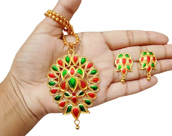Assamese_Traditional_Gold_Plated_Red_Green_Colour_Dugdugi_Chain_Jewellery_Set_For_Women